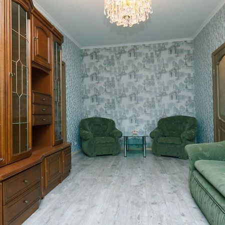 Cosy Central Apartment Kiev Buitenkant foto